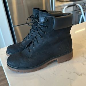 Women black timberland boots size 9